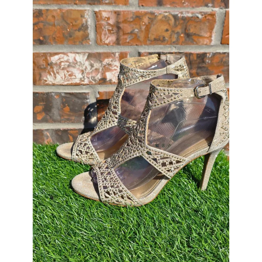 Gianni Bini Gold Strappy Open-Toe Heels – Women’s Size 8M